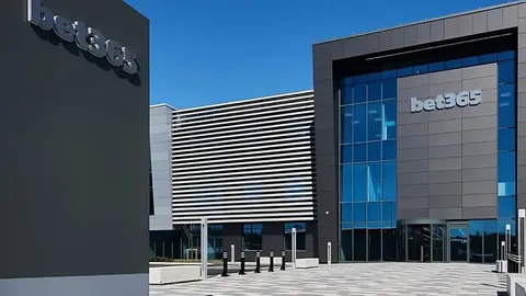 華子分享戰術：蘭德爾共戰命中率驚人，其他不顧